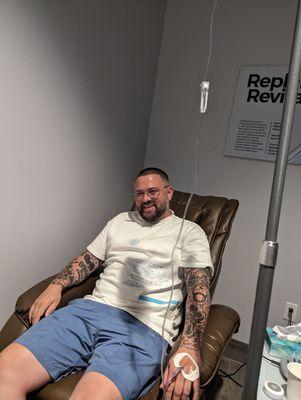 I need some serious TLC hydration and the team at REVIV always comes through. Shout out to Jay, Kathryn, and Kristy for taking care of me!