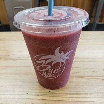 Berry natural smoothie