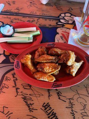 Little kicker traditional wings.