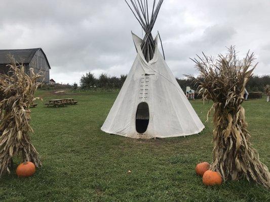 Adorable teepee