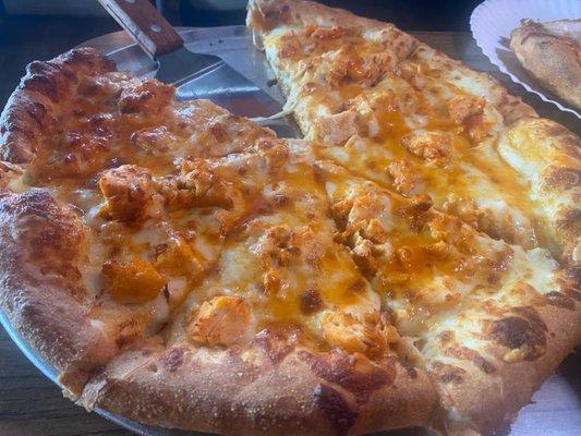 Buffalo chicken pizza