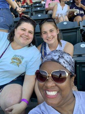 One of my old dancers and her mom enjoying shade!