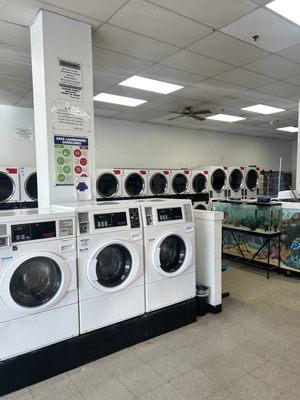 Super Spin Laundromat