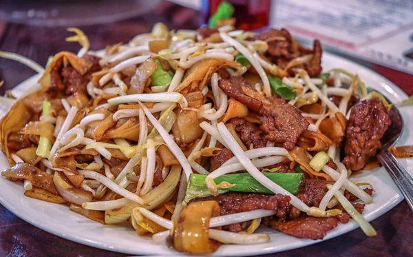 Beef Chow Fun with Dark Soy Sauce