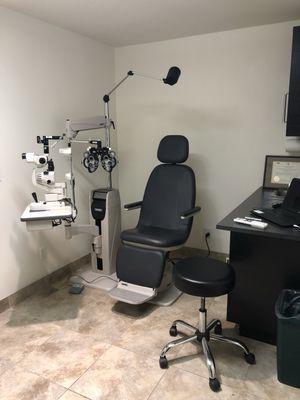 New exam chair and equipment in 2018!