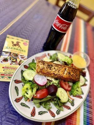 Grilled Salmon Salad