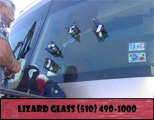 Cars, Pick Ups, Big Rigs, RVs, and anything else in between. We do glass work for vehicles of all shapes and sizes.