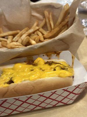 Chili cheese dog heaven