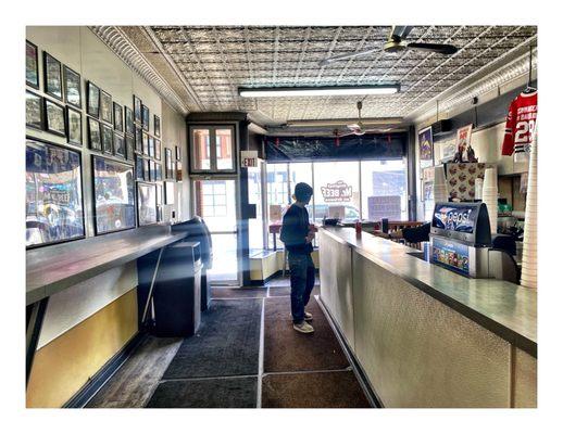 Inside Mr.Beef @ 666 N Orleans St,Chicago, IL Old School Chicago Fast Food Place.Classic Italian Beef Sandwich ! Nice Fast Service. Cool!