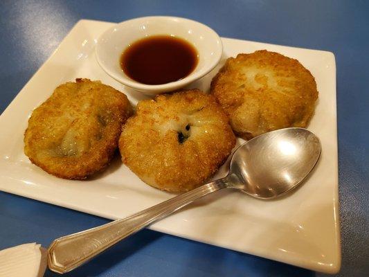 chive dumplings, pan fried