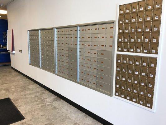 Personal and Commercial Mailbox rentals