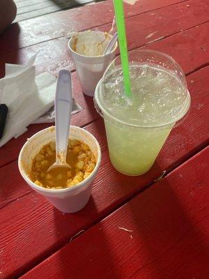 Elote and agua de pepino con limón