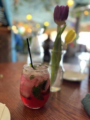 Pomegranate Mocktail Mojito