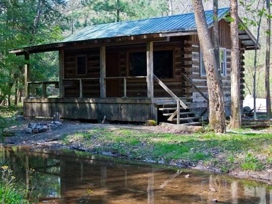 Our Sycamore cabin is a stone's throw from a dense network of trails through the Daniel Boone National Forest.