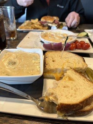 Broccoli & cheddar soup with a grilled cheese