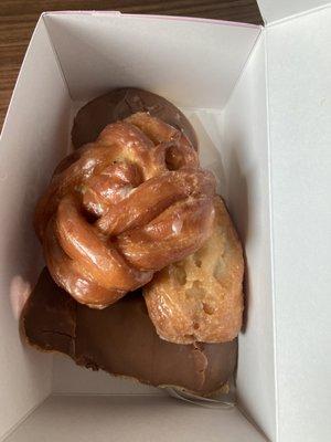 Apple Fritter, Cream Filled, Chocolate Bar, Glazed Buttermilk Bar