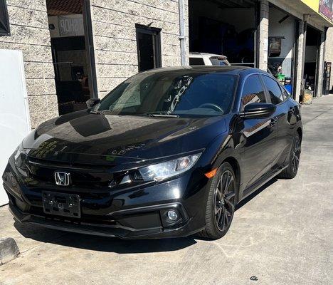 This Civic came in for Brake Service, take advantage of our life time warranty on brakes! 
Use Code :LIFETIME