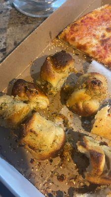 garlic knots