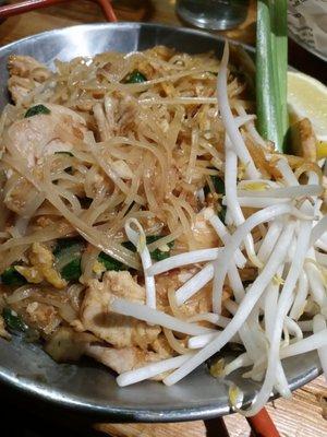 Chicken Pad Thai