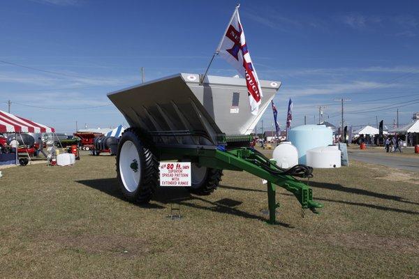 High Clearance Fertilizer Lime Spreader with Precision Agriculture