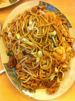 House chow mein