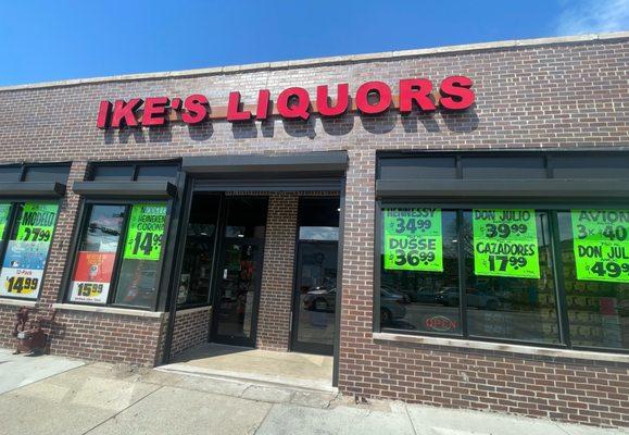 Ike's Liquors