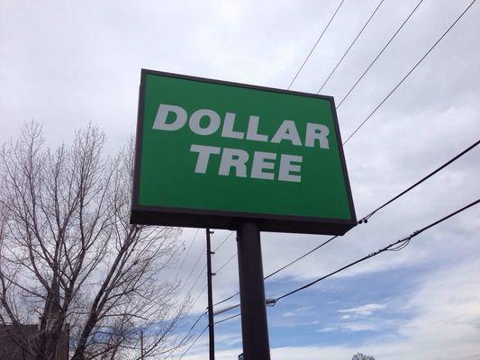 Dollar Tree - signage