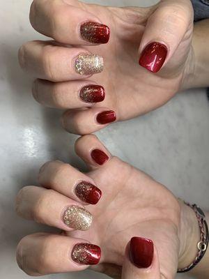 Holiday nails