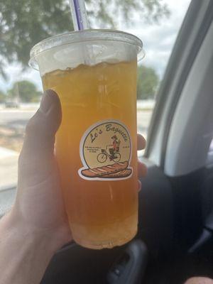 Peach tea w/ lychee boba