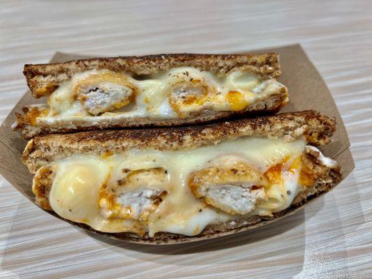 Planet Grilled Cheese - Countryside Mall -