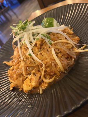 Chicken Pad Thai Lunch