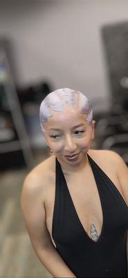 Platinum hair color with flat fingerwaves on Natural loose curl hair.