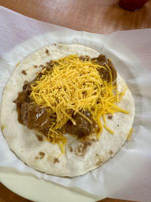 Carne Guisada w cheese taco...