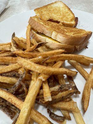 grilled cheese with Tomato and bacon