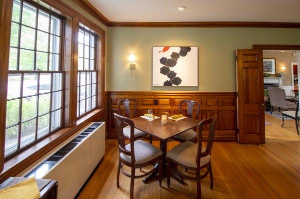 The Main Dining Room at Jessica's. Photo by Caleb Kenna