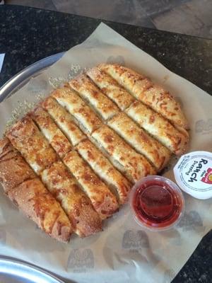 Cheesy bread is to die for!