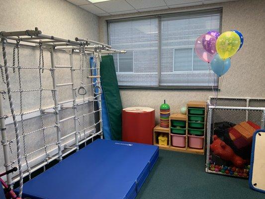 Large motor/gross motor & sensory OT area