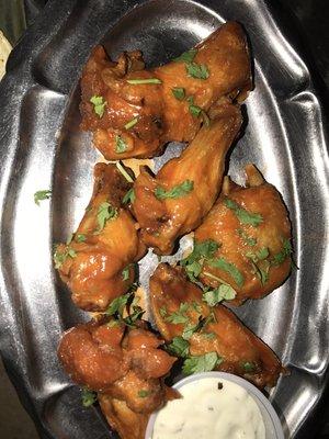 Hot wings !!