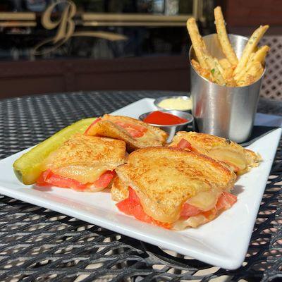 Grilled Three Cheese and Tomato