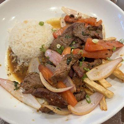 Lomo Saltado