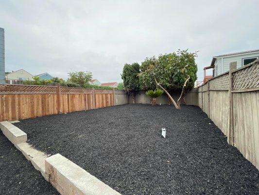 Installation Mulch (Oakland)