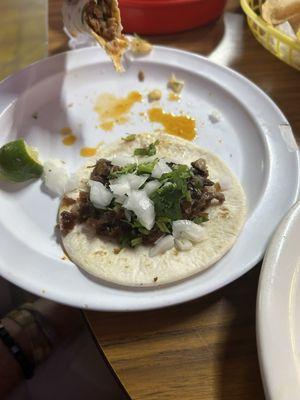 Barbacoa taco