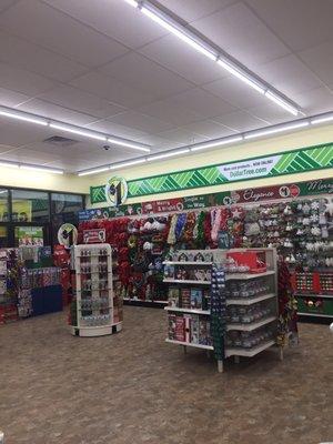 Dollar Tree of Walpole -- 1A Marketplace : 673 Main Street / Route 1A, Walpole         Interior