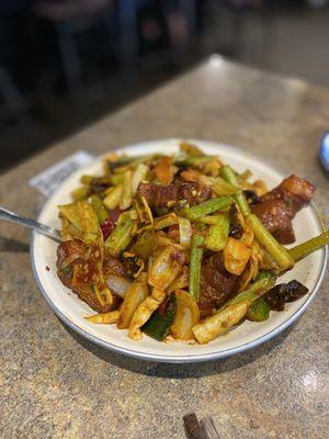 Spicy stir fried noodle with braised pork, get this!