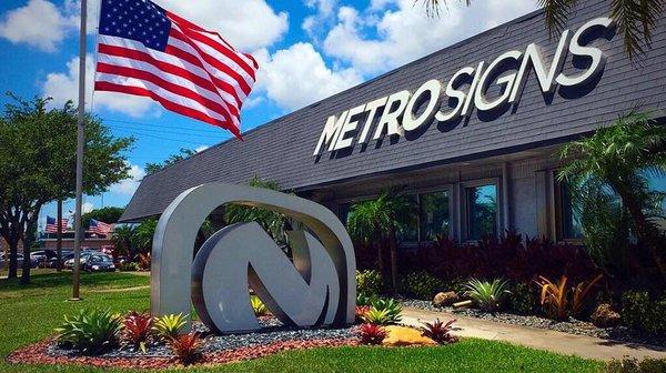 Metro Group Miami: Your trusted partner since 1988 for custom signs, graphics, vehicle wraps, & branding solutions.