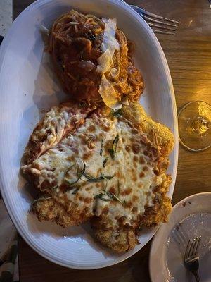 Special: chicken parmigiana... soooo good!