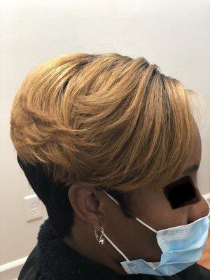 Pixie wrap, bombshell blonde classic color