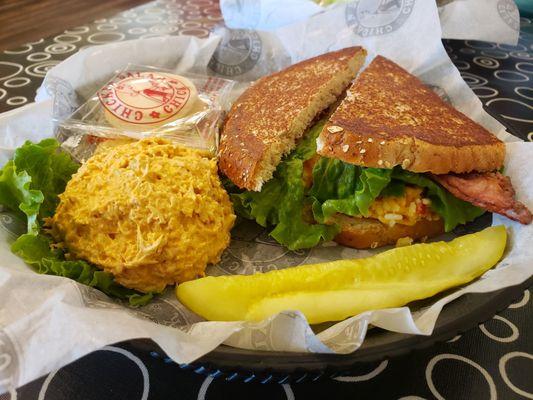 Pimento Cheese BLT Sandwich Meal