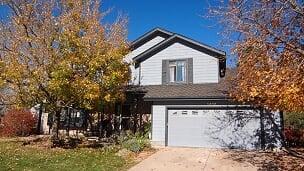 The front of the home before the new Amerimax Windows, James Hardie Siding, Certainteed Roofing, Gutters