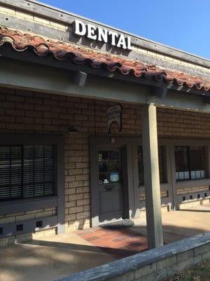 Entrance. Located in the Vons shopping mall at Lake Murray and Baltimore in La Mesa